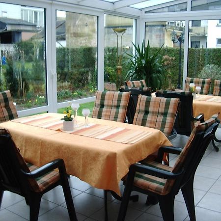 מלון זלטינגן-רכטינג Gaestehaus Resi מראה חיצוני תמונה